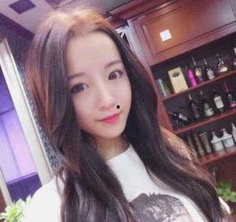 娱乐吃瓜酱抖音美颜视频