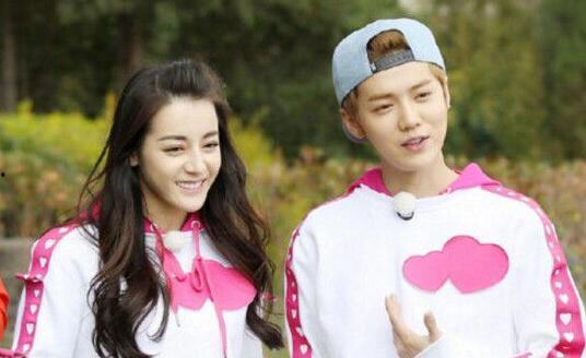 为了吃瓜她进娱乐圈却红了txt